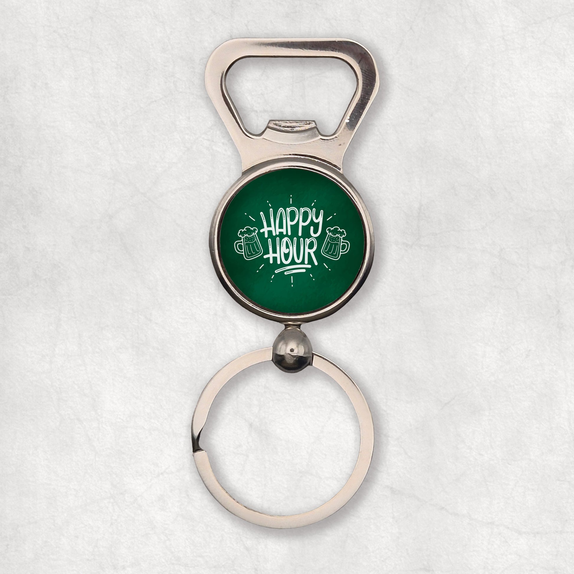 Bottle opener kayring wit 'Happy Hour' text, the perfect gift for any occasion. 