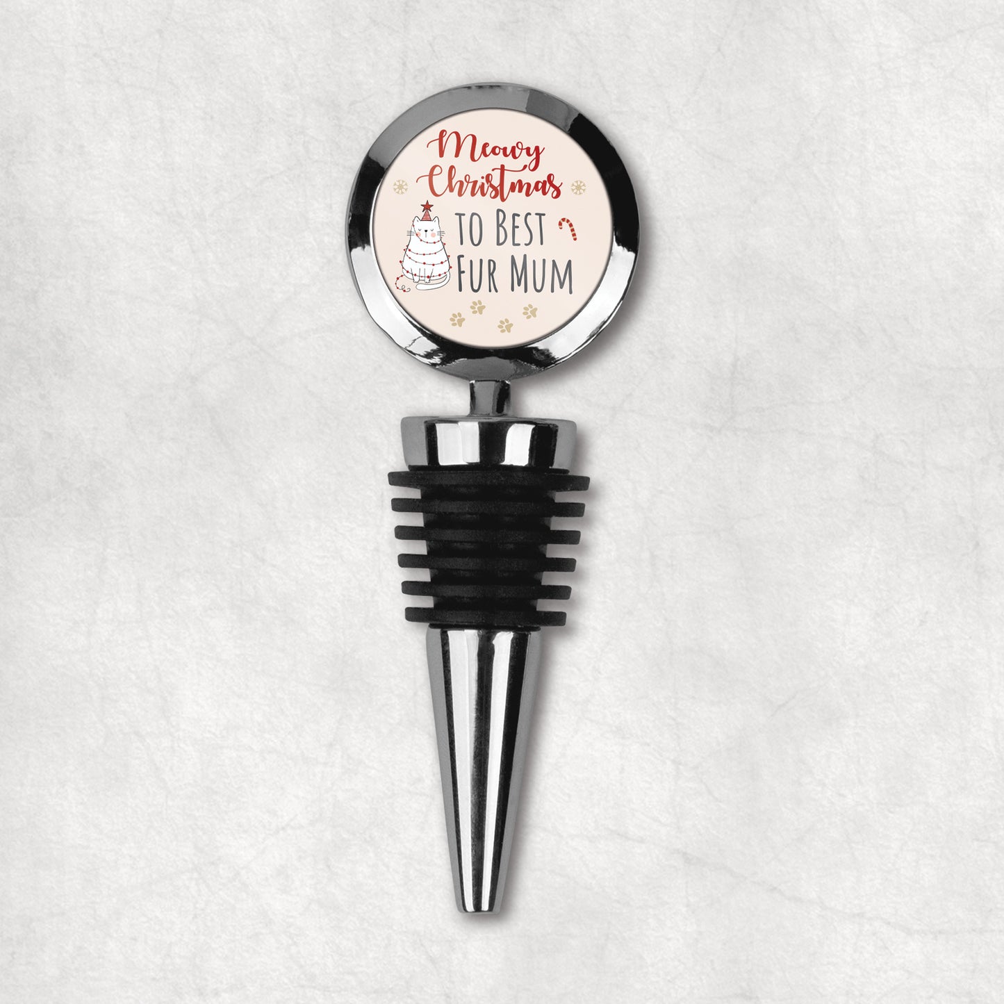 Christmas wine bottle stopper with funny quote 'Merry Christmas to best fur mum' and a cat with Christmas lights. 